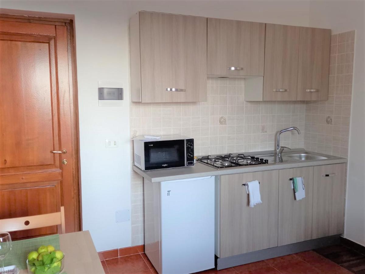 ויקו אקוונסה Olindo Apartment E Cristina Apartments מראה חיצוני תמונה