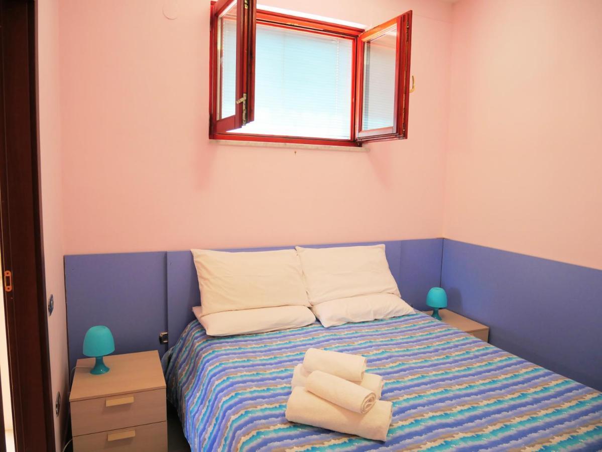 ויקו אקוונסה Olindo Apartment E Cristina Apartments מראה חיצוני תמונה
