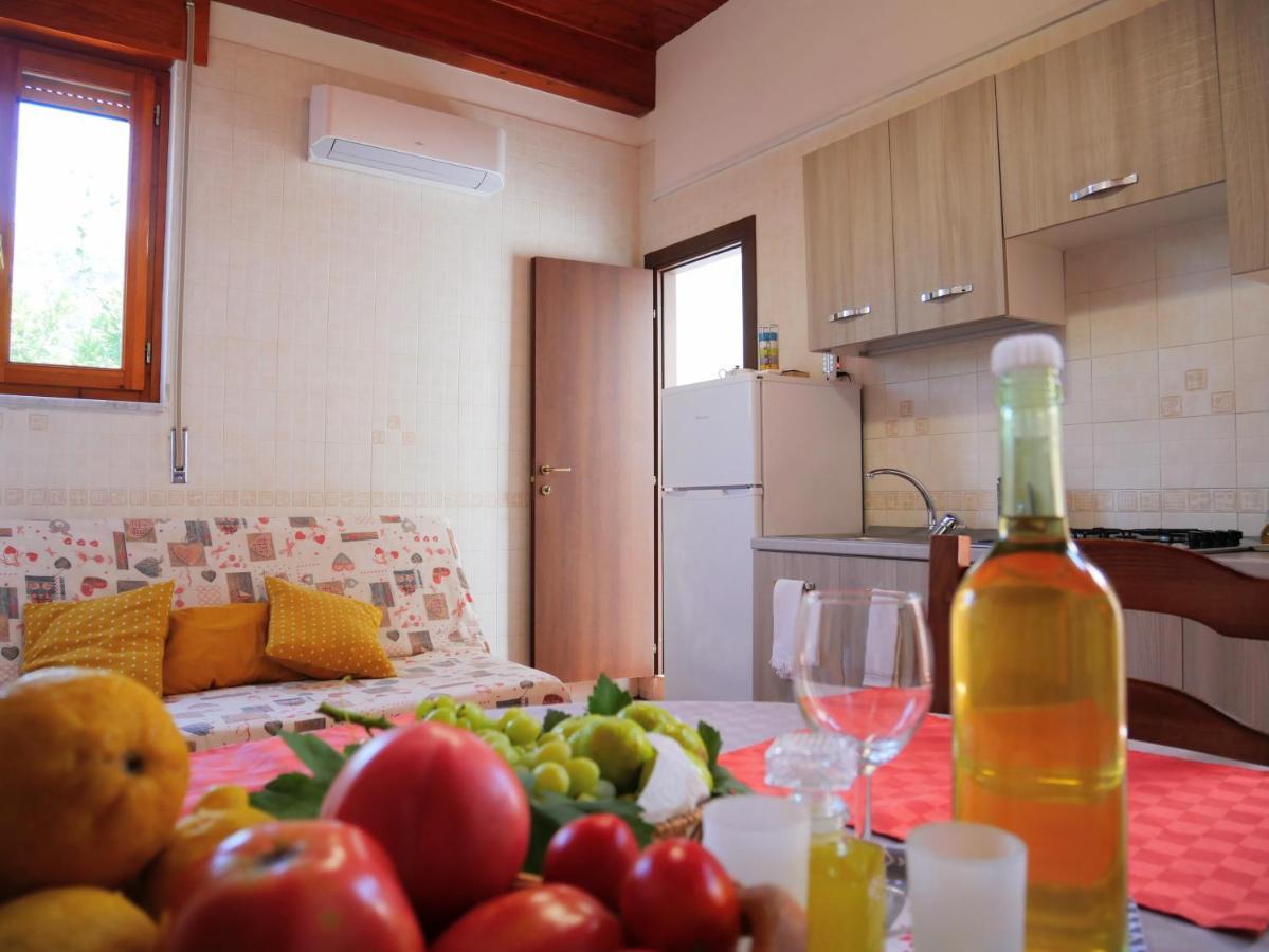 ויקו אקוונסה Olindo Apartment E Cristina Apartments מראה חיצוני תמונה