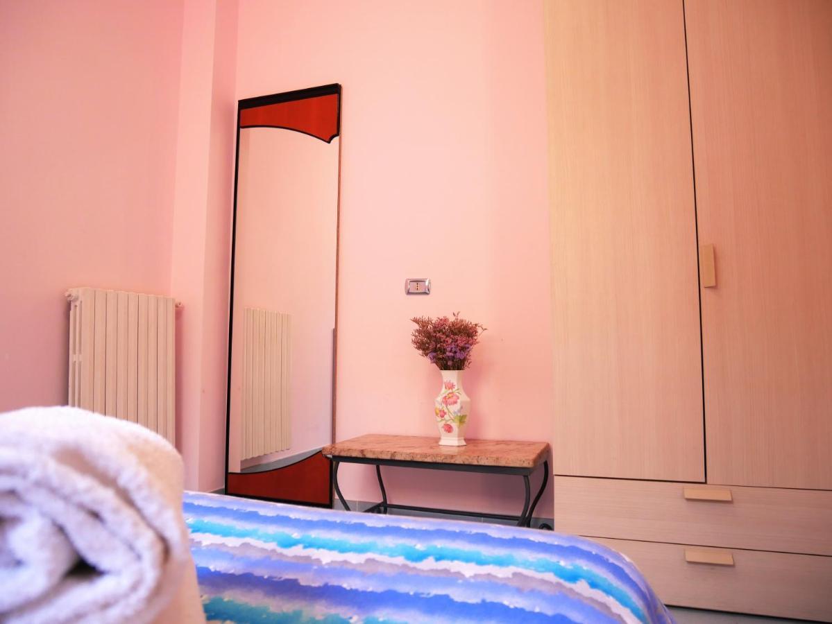 ויקו אקוונסה Olindo Apartment E Cristina Apartments מראה חיצוני תמונה