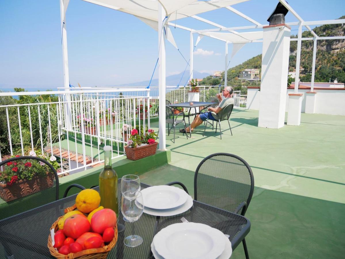ויקו אקוונסה Olindo Apartment E Cristina Apartments מראה חיצוני תמונה