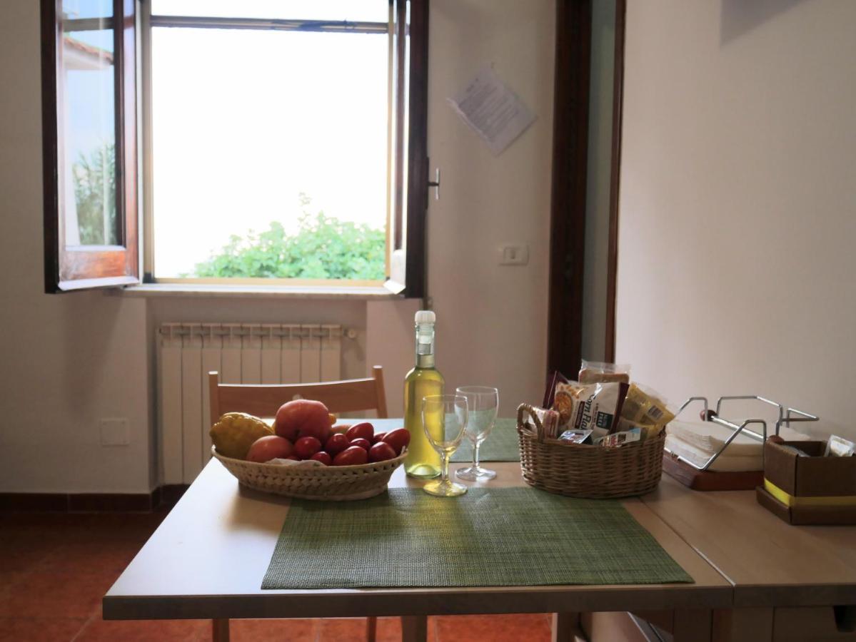 ויקו אקוונסה Olindo Apartment E Cristina Apartments מראה חיצוני תמונה