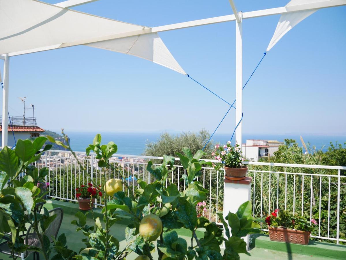 ויקו אקוונסה Olindo Apartment E Cristina Apartments מראה חיצוני תמונה