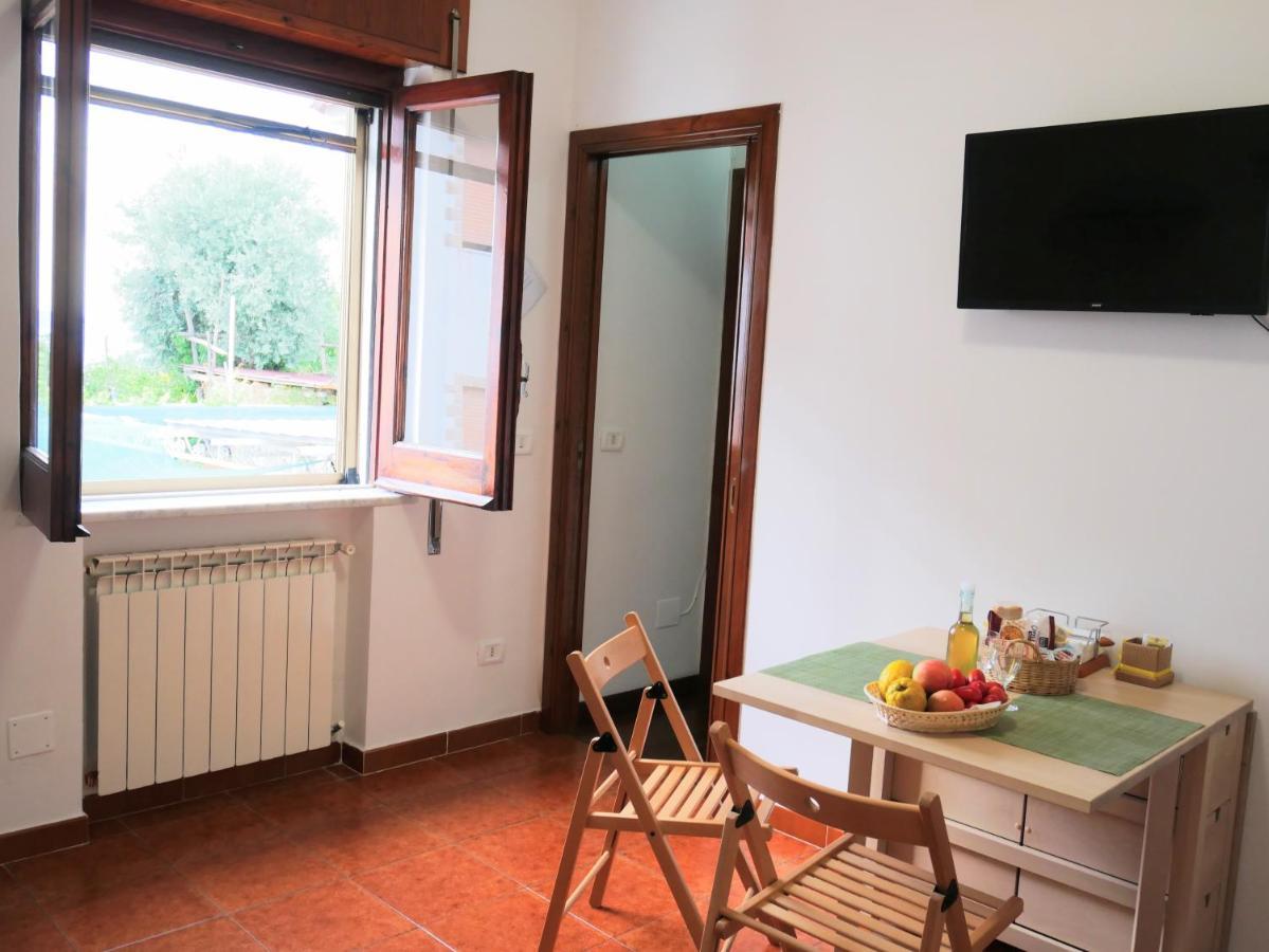 ויקו אקוונסה Olindo Apartment E Cristina Apartments מראה חיצוני תמונה