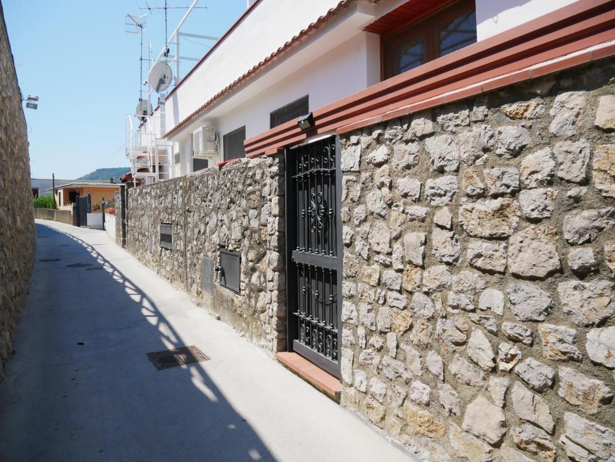 ויקו אקוונסה Olindo Apartment E Cristina Apartments מראה חיצוני תמונה